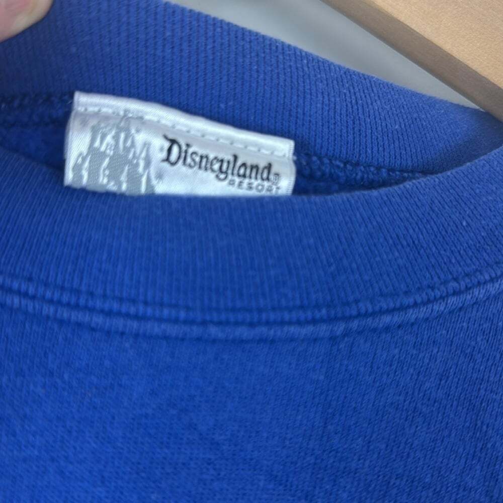 Disney Vintage 2008 Blue Crewneck Sweater with Mickey Mouse Design Medium - Picture 3 of 6